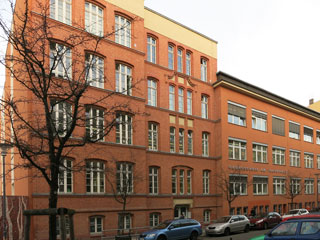 Grundschule am Traveplatz